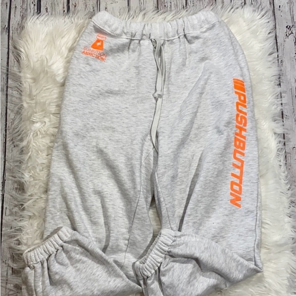 Adorable Grey Push Button sweat pants. - Picture 11 of 11